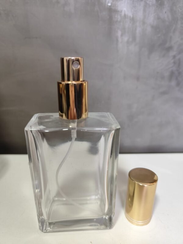 FRASCO VIDRO PERFUME 100 ML COM VALVULA SPRAY LUXO DOURADA - Imagem 2
