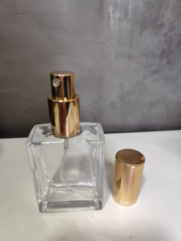 FRASCO VIDRO PARA PERFUME 50 ML COM VALVULA SPRAY LUXO DOURADO